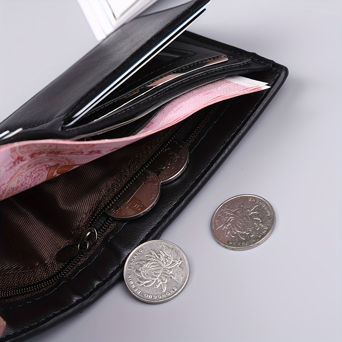 Men'S PU Wallet - Casual Style, Letter Pattern, Colorful Details, Multi-card Clip, Double Fold Short Wallet, Ideal For Gift Giving.