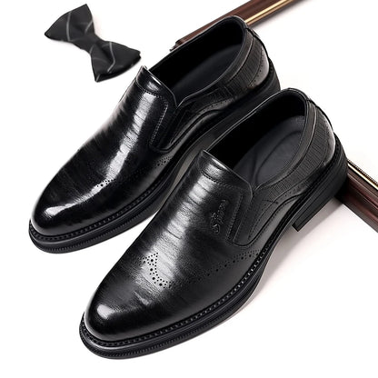 British Style Brand Men's Dress Shoes Fashion Patent Leather Men Business Flat Shoes Breathable Men Formal Office Working Shoes