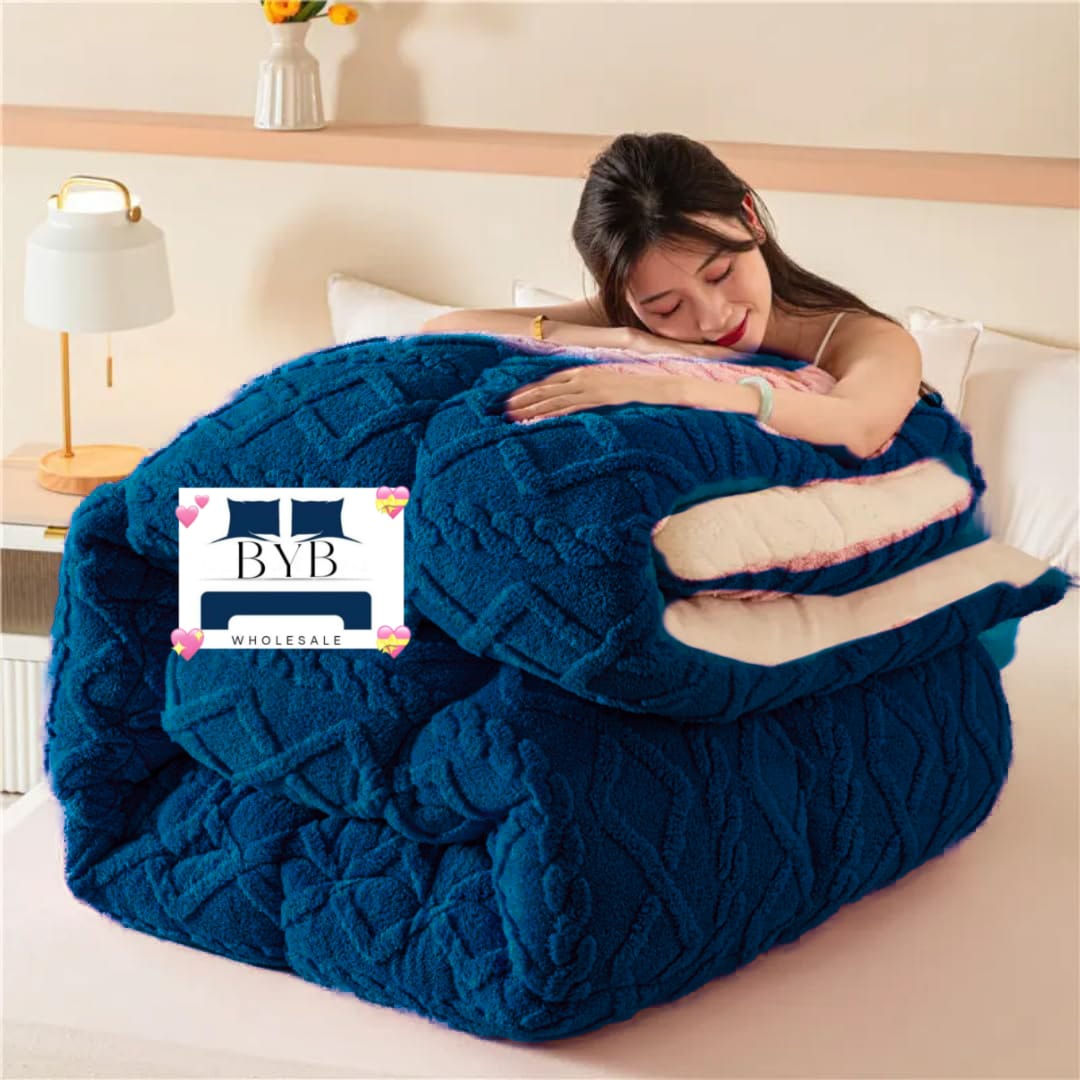 5 pieces - 1 Duvet et 4 Oreillers